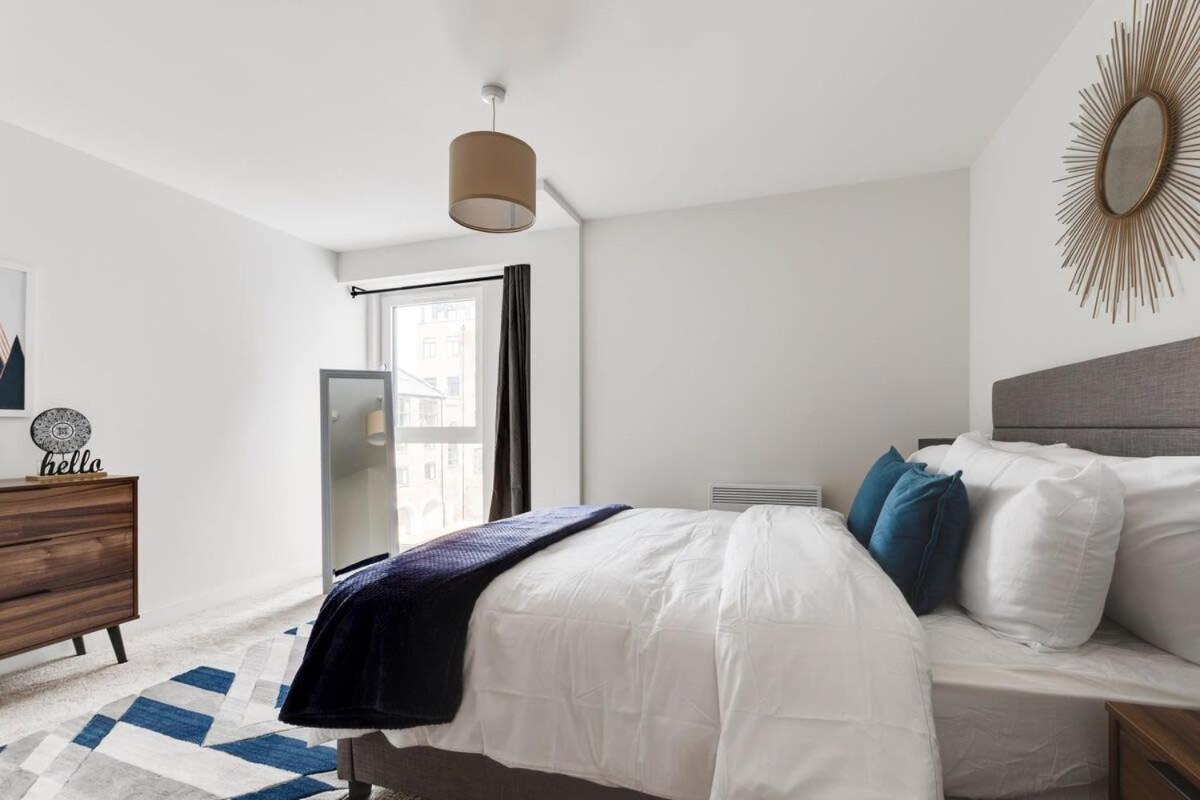 1 Bed Modern Apartment In A Converted Mill Leeds  Eksteriør bilde