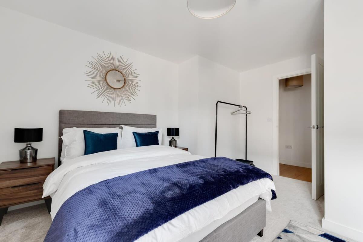 1 Bed Modern Apartment In A Converted Mill Leeds  Eksteriør bilde